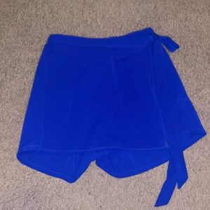 ROYAL BLUE SKORT NWT